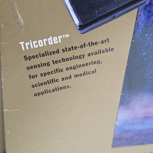 Vintage Collectors Edition Barbie & Ken Star Trek dolls Giftset in box - Picture 5 of 17